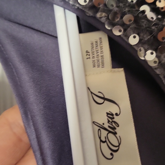 Elisa J women's sequin velvet sheath dress jewelry neck cap size 12 P or L grey - Picture 3 of 8